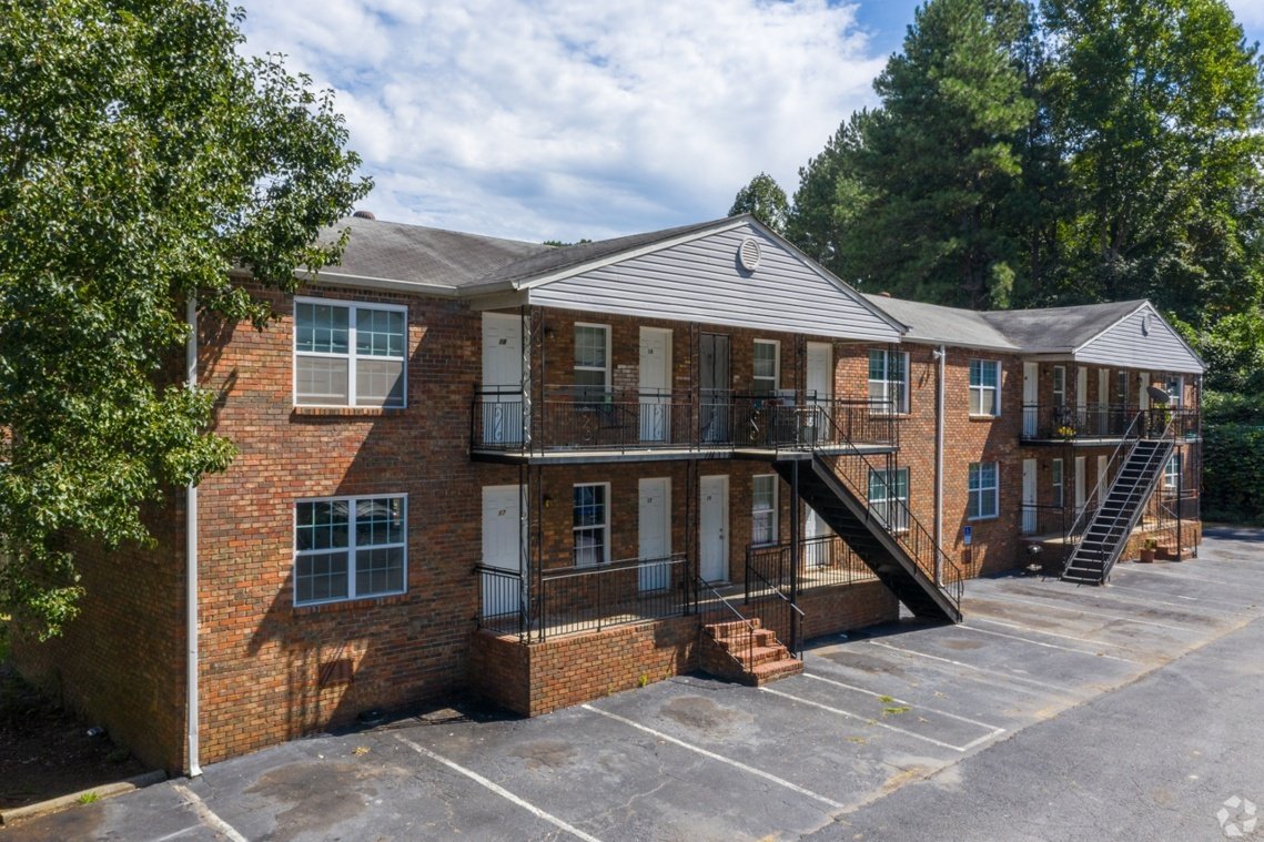 Dallas Terrace exterior view