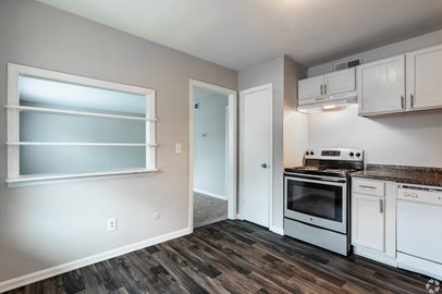 Dallas Terrace kitchen